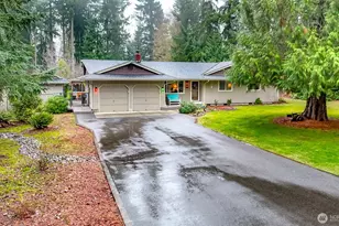 22105 61st St E, Lake Tapps, WA 98391 - Photo 2