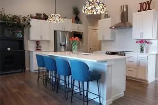 3221 Deol Ln, Mount Vernon, WA 98273 - Photo 4