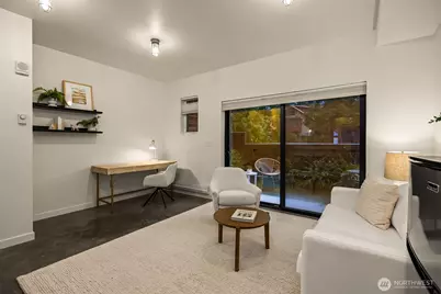 522 Madrona Way NE #4, Bainbridge Island, WA 98110 - Photo 22