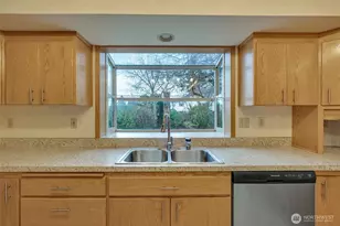 824 S 296th Pl, Federal Way, WA 98003 - Photo 12