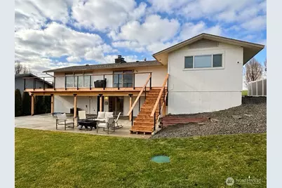 2415 Country Club Road, Walla Walla, WA 99362 - Photo 1