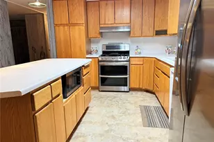 411 SW College Ave, Wilbur, WA 99185 - Photo 2