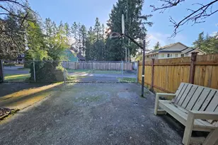 9135 Baird Ct NW, Bremerton, WA 98311 - Photo 8