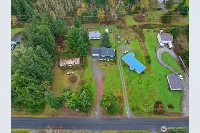 3517 Appian Way, Oak Harbor, WA 98277 - Photo 2