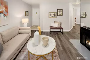 10330 SE 6th St, Bellevue, WA 98004 - Photo 14