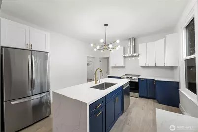 907 S Ainsworth Ave, Tacoma, WA 98405 - Photo 12