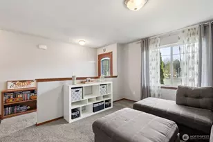 8278 85th Ave NE, Marysville, WA 98270 - Photo 2