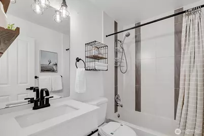 2300 Benson Road S #B7, Renton, WA 98055 - Photo 28