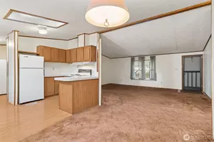 1612 W Young St, Elma, WA 98541 - Photo 6