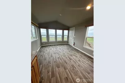 1323 S McDonald Street, Port Angeles, WA 98363 - Photo 12