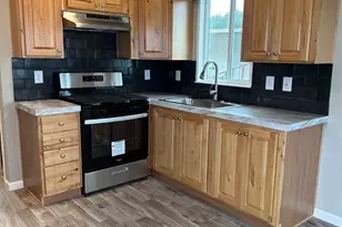 1323 S McDonald St, Port Angeles, WA 98363 - Photo 8