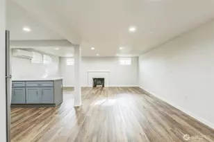 201 S 60th St, Tacoma, WA 98408 - Photo 2