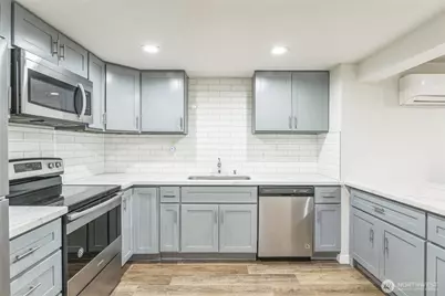 201 S 60th Street, Tacoma, WA 98408 - Photo 14