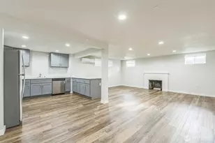 201 S 60th St, Tacoma, WA 98408 - Photo 6