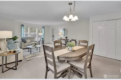 3941 226th Place SE #211, Issaquah, WA 98029 - Photo 4