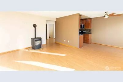 525 Lebo Boulevard #B1, Bremerton, WA 98310 - Photo 8