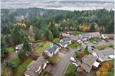 16322 37th Street Ct E, Lake Tapps, WA 98391 - Photo 2