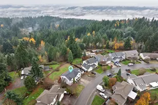 16322 37th St Ct E, Lake Tapps, WA 98391 - Photo 2