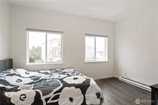 981 NW Highgarden Dr, Bremerton, WA 98311 - Photo 8