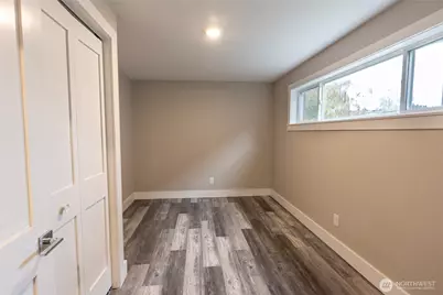 3035 64th Avenue SW, Seattle, WA 98116 - Photo 12