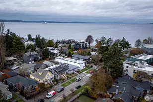 3035 64th Ave SW, Seattle, WA 98116 - Photo 8