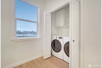 7008 Linden Avenue N, Seattle, WA 98103 - Photo 22