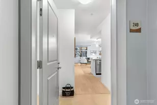 5450 Leary Ave NW, Seattle, WA 98107 - Photo 2