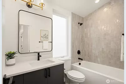 13546 39th Avenue NE, Seattle, WA 98125 - Photo 24