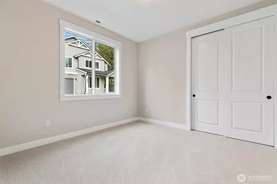 1529 Lockridge Loop E, Enumclaw, WA 98022 - Photo 24