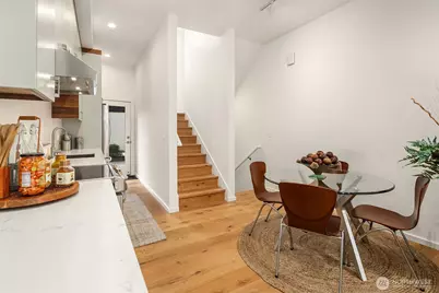 629 13th Avenue E, Seattle, WA 98102 - Photo 6