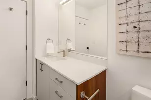 629 13th Ave E, Seattle, WA 98102 - Photo 12