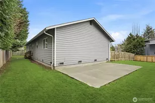 7229 262nd St NW, Stanwood, WA 98292 - Photo 34