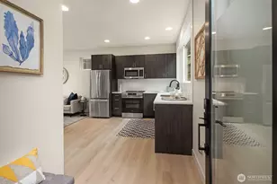 8823 Ashworth Ave N, Seattle, WA 98103 - Photo 2