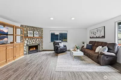 22407 87th Avenue W, Edmonds, WA 98026 - Photo 10