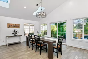 4902 241st St SW, Mountlake Terrace, WA 98043 - Photo 10