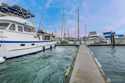 9540 Semiahmoo Parkway #E50, Blaine, WA 98230 - Photo 12