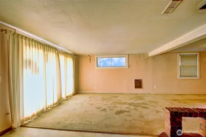 1040 W Shady Lane, Oak Harbor, WA 98277 - Photo 4