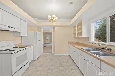 4315 S Yakima Avenue S, Tacoma, WA 98418 - Photo 14