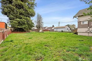 4315 S Yakima Ave S, Tacoma, WA 98418 - Photo 4