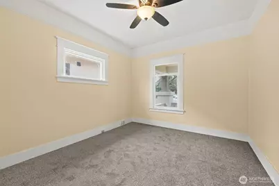 4315 S Yakima Avenue S, Tacoma, WA 98418 - Photo 16