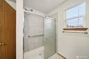 18714 17th Ave E, Spanaway, WA 98387 - Photo 24