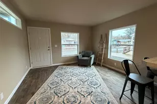 2010 Broadway Ave, Hoquiam, WA 98550 - Photo 10