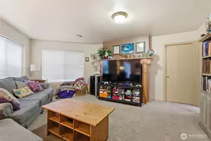 18708 94th Ave Ct E, Puyallup, WA 98375 - Photo 8