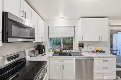 306 , 308, 310, 312 109th Avenue Ct E, Edgewood, WA 98372 - Photo 10