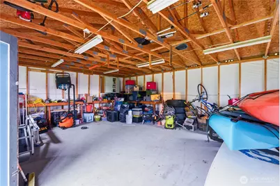 2569 Airline Way, Oak Harbor, WA 98277 - Photo 36