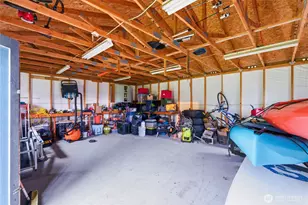 2569 Airline Way, Oak Harbor, WA 98277 - Photo 36