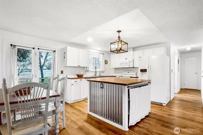 326 W 8th St, Warden, WA 98857 - Photo 8