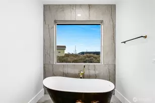 1515 W Lakeside Dr, Moses Lake, WA 98837 - Photo 20