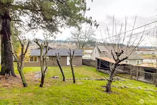 7109 Pacific Hwy E, Milton, WA 98354 - Photo 32