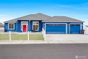 1011 8th Ave NE, Ephrata, WA 98823 - Photo 1